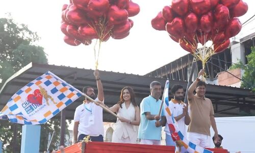 यथार्थ हॉस्पिटल, मॉडल टाउन, दिल्ली ने वॉकथॉन का आयोजन कर मनाया वर्ल्ड हार्ट डे, भूमि पेडनेकर ने दिखाई हरी झंडी यथार्थ हॉस्पिटल, मॉडल टाउन, दिल्ली ने वॉकथॉन का आयोजन कर मनाया वर्ल्ड हार्ट डे, भूमि पेडनेकर ने दिखाई हरी झंडी