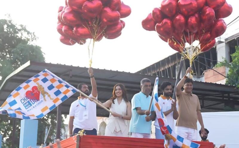 यथार्थ हॉस्पिटल, मॉडल टाउन, दिल्ली ने वॉकथॉन का आयोजन कर मनाया वर्ल्ड हार्ट डे, भूमि पेडनेकर ने दिखाई हरी झंडी यथार्थ हॉस्पिटल, मॉडल टाउन, दिल्ली ने वॉकथॉन का आयोजन कर मनाया वर्ल्ड हार्ट डे, भूमि पेडनेकर ने दिखाई हरी झंडी