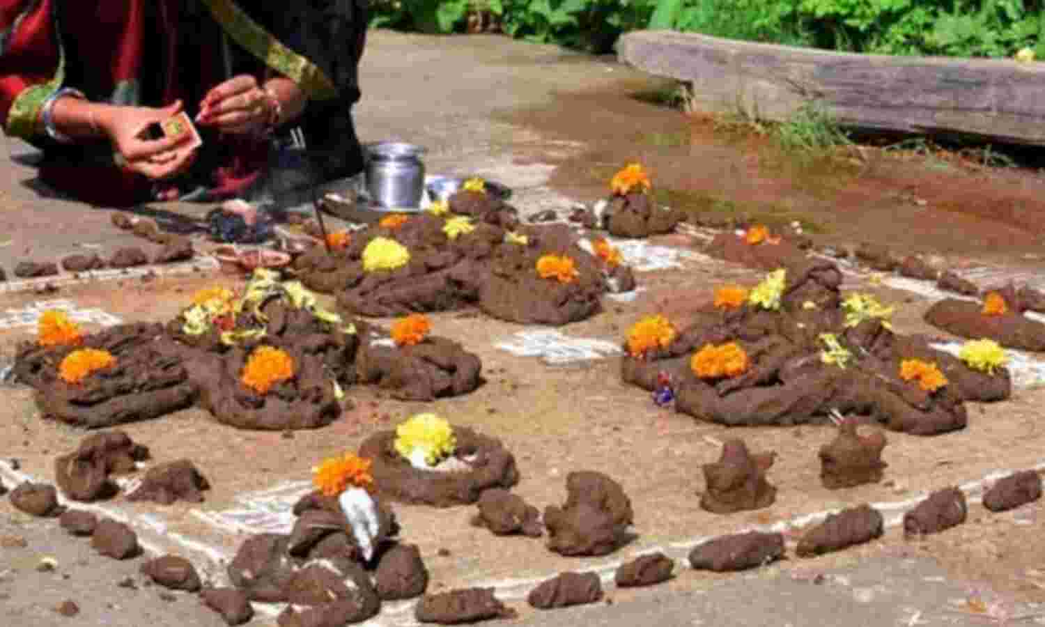 गोवर्धन पूजा 2025: दीपावली के अगले दिन मनाया जाएगा अन्नकूट पर्व, जानें 22 अक्टूबर को पूजा का महत्व और शुभ मुहूर्त गोवर्धन पूजा 2025: दीपावली के अगले दिन मनाया जाएगा अन्नकूट पर्व, जानें 22 अक्टूबर को पूजा का महत्व और शुभ मुहूर्त