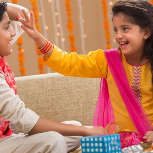 भाई दूज 2025 पर तीन शुभ योगों का दुर्लभ संयोग, करें भाई की दीर्घायु के लिए पूजन, मिलेगा अक्षय पुण्य फल भाई दूज 2025 पर तीन शुभ योगों का दुर्लभ संयोग, करें भाई की दीर्घायु के लिए पूजन, मिलेगा अक्षय पुण्य फल