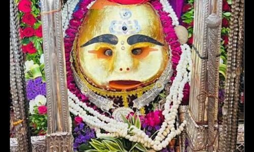 काल भैरव जयंती 2025: जानिए क्यों मार्गशीर्ष कृष्ण पक्ष की अष्टमी को कालभैरव की होती है पूजा, भय और शत्रु नाश के लिए करें ये खास उपाय काल भैरव जयंती 2025: जानिए क्यों मार्गशीर्ष कृष्ण पक्ष की अष्टमी को कालभैरव की होती है पूजा, भय और शत्रु नाश के लिए करें ये खास उपाय