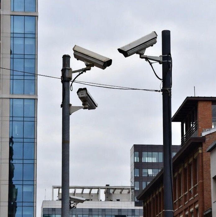 50 कैमरों की फुटेज ने खोले राज़: लाल किले के सामने धमाका करने वाले उमर नवी का फरीदाबाद से दिल्ली तक का आख़िरी सफ़र