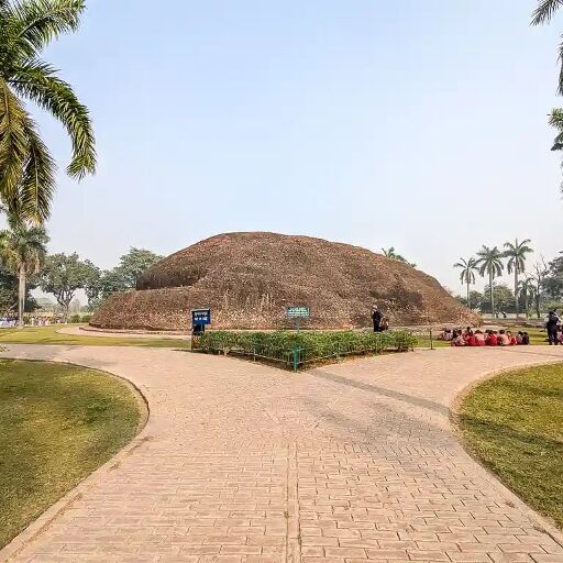 इस साल कुशीनगर पहुंचे 20 लाख पर्यटक पहुंचे, बौद्ध सर्किट टूरिज्म में 2025 का नया रिकॉर्ड