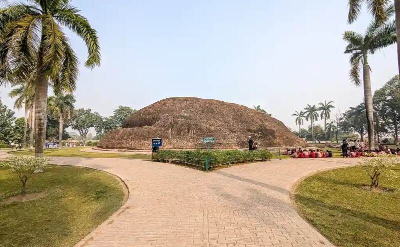 इस साल कुशीनगर पहुंचे 20 लाख पर्यटक पहुंचे, बौद्ध सर्किट टूरिज्म में 2025 का नया रिकॉर्ड