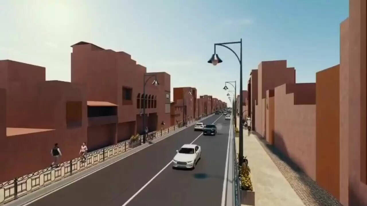 वाराणसी की दालमंडी, मुंबई के BKC की तरह मचा रही है बाजार में हलचल