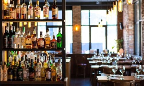 रांची के लिकर बार में हंगामा किन्नरों और ग्राहकों की भिड़ंत के बाद बार सील