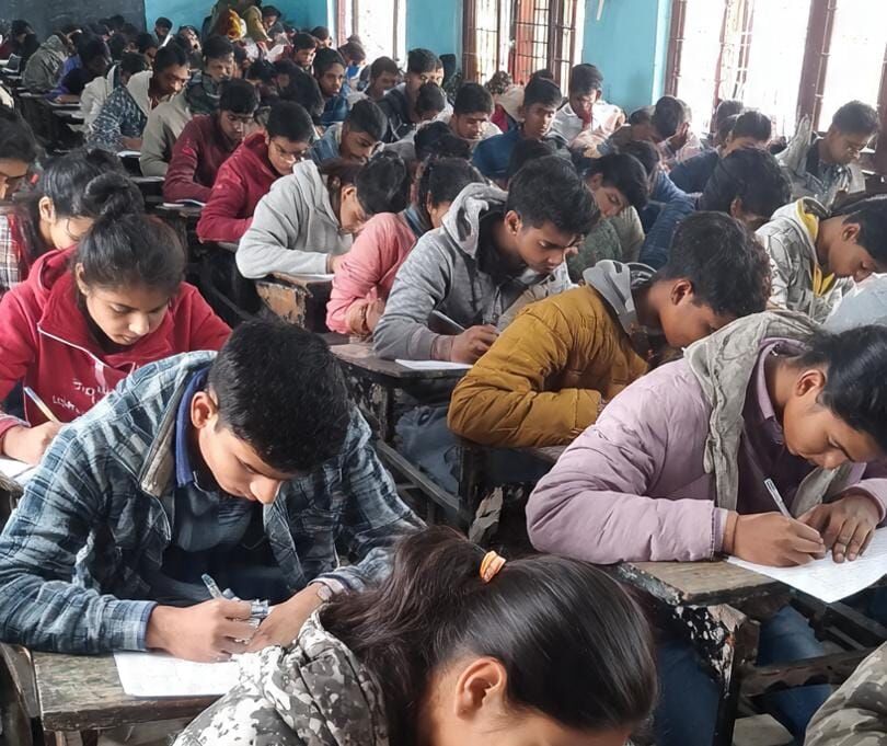 झारखंड बोर्ड 2026: मैट्रिक और इंटरमीडिएट परीक्षा 3 फरवरी से, एडमिट कार्ड मिलेगा जनवरी में