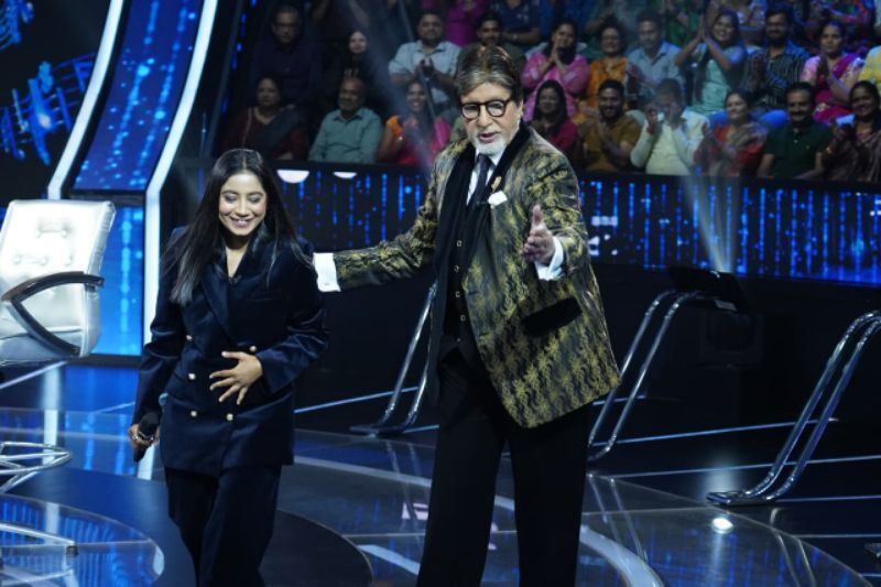 अमिताभ बच्चन ने शिल्पा राव के पहले गीत की तारीफ की, KBC बना संगीत और संवेदनशीलता का संगम अमिताभ बच्चन ने शिल्पा राव के पहले गीत की तारीफ की, KBC बना संगीत और संवेदनशीलता का संगम