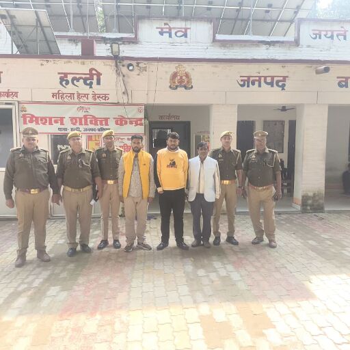 बलिया: कुर्सी का कवर बदलने को लेकर टेंट व्यवसायी की हत्या, पुलिस के हत्थे चढ़े तीन आरोपित