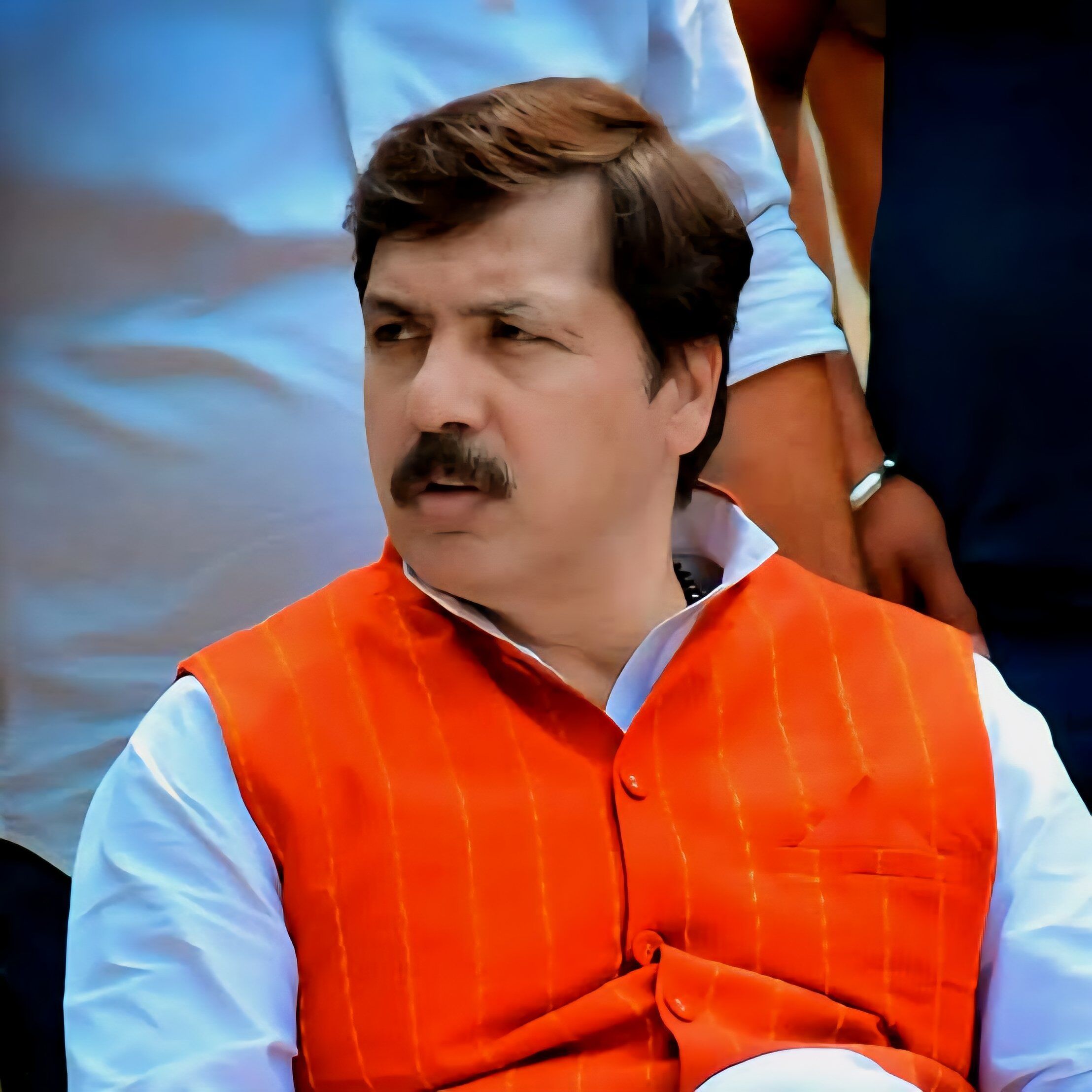 यूपी में कोडीन कांड पर नई सियासी हलचल, धनंजय सिंह की सीबीआई जांच की मांग