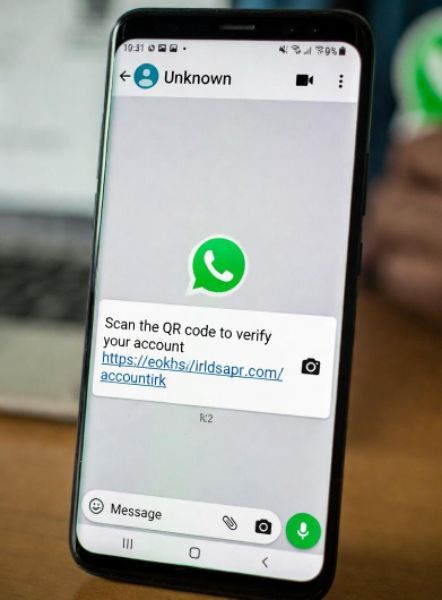 WhatsApp म्यूल स्कैम पर सरकार की कड़ी चेतावनी, गलती हुई नहीं कि जेल