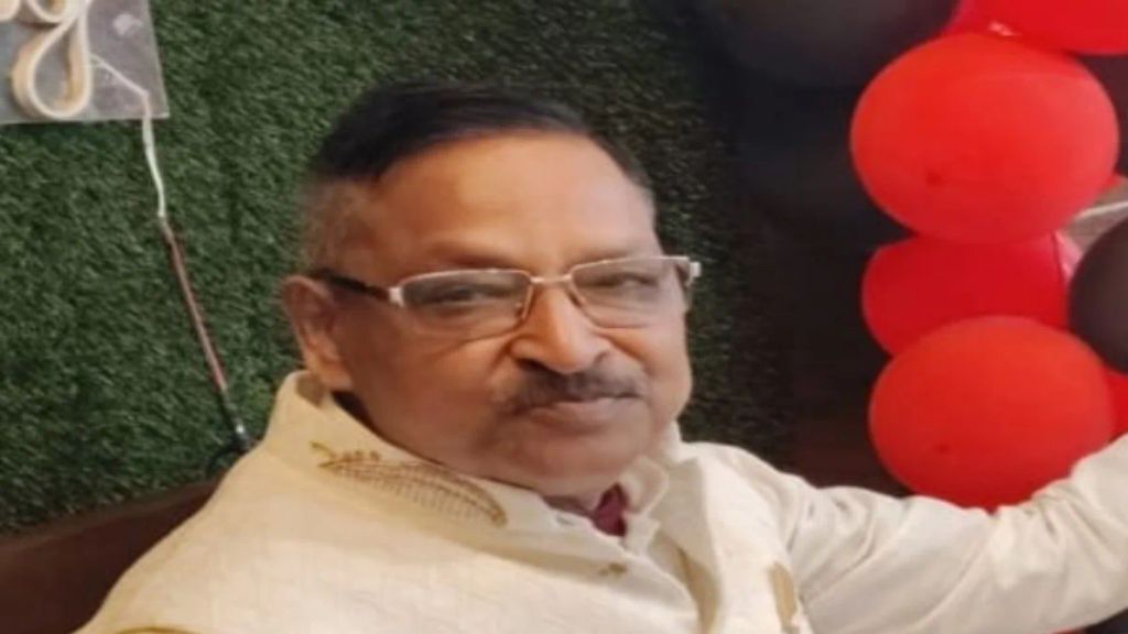 Varanasi News: व्यापारी ने गंगा में कूदकर जान दी, कमरे से मिला सुसाइड नोट आर्थिक लेनदेन में धोखे का जिक्र Varanasi News: व्यापारी ने गंगा में कूदकर जान दी, कमरे से मिला सुसाइड नोट आर्थिक लेनदेन में धोखे का जिक्र