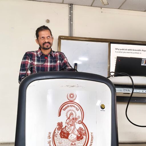 AI फोटो नहीं चलेगी, AI नहीं है लेखक, नेचर पब्लिशिंग एडिटर ने BHU में रिसर्च स्कॉलर्स को बताए सख्त नियम AI फोटो नहीं चलेगी, AI नहीं है लेखक, नेचर पब्लिशिंग एडिटर ने BHU में रिसर्च स्कॉलर्स को बताए सख्त नियम