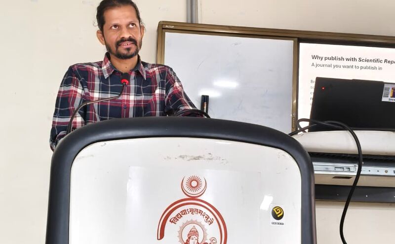 AI फोटो नहीं चलेगी, AI नहीं है लेखक, नेचर पब्लिशिंग एडिटर ने BHU में रिसर्च स्कॉलर्स को बताए सख्त नियम