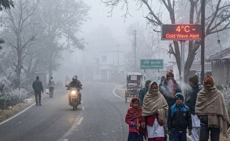 बर्फीली हवाओं से कांपा, झारखंड, कई जिलों में पारा सामान्य से नीचे