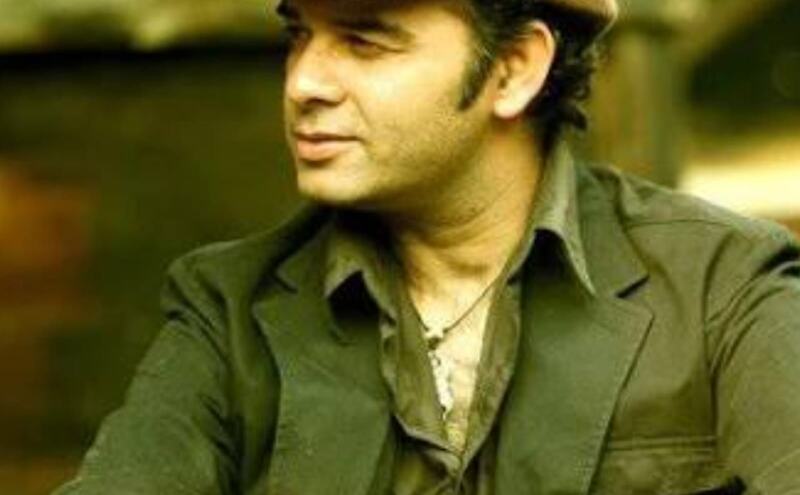 भोपाल कॉन्सर्ट में मोहित चौहान के घायल होने का वीडियो वायरल, गायक ने अस्पताल में भर्ती की खबरों पर दी सफाई भोपाल कॉन्सर्ट में मोहित चौहान के घायल होने का वीडियो वायरल, गायक ने अस्पताल में भर्ती की खबरों पर दी सफाई