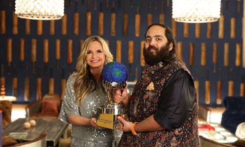 वन्यजीवों के लिए अनंत अंबानी का ‘ग्लोबल ह्यूमैनिटेरियन अवॉर्ड’, ‘वनतारा’ को अंतरराष्ट्रीय पहचान वन्यजीवों के लिए अनंत अंबानी का ‘ग्लोबल ह्यूमैनिटेरियन अवॉर्ड’, ‘वनतारा’ को अंतरराष्ट्रीय पहचान