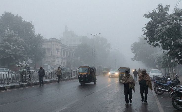 झारखंड में पारा लुढ़का: कड़ाके की ठंड ने बढ़ाई लोगों की मुश्किलें