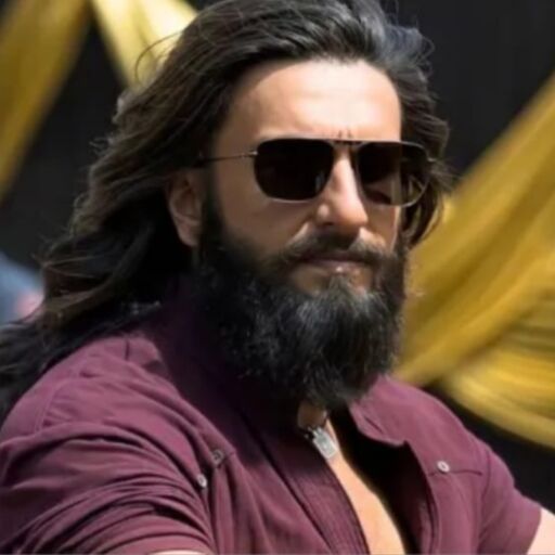 फिल्म ‘धुरंधर’ की शानदार कामयाबी के बीच रणवीर सिंह का भावुक संदेश, फैंस से साझा की दिल की बात फिल्म ‘धुरंधर’ की शानदार कामयाबी के बीच रणवीर सिंह का भावुक संदेश, फैंस से साझा की दिल की बात