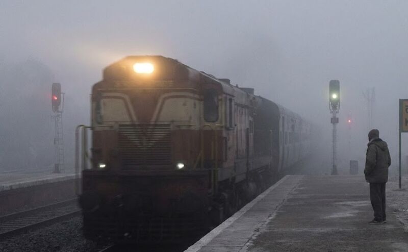 राज्य में बढ़ता कुहासा बना परेशानी की वजह, रांची और जमशेदपुर में सुबह दृश्यता घटकर 800 मीटर तक पहुंची