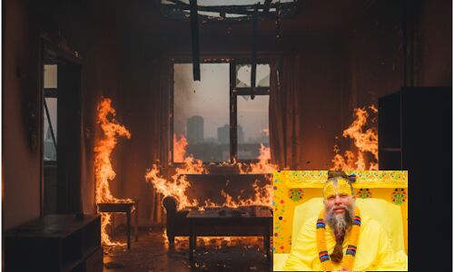 वृंदावन में संत प्रेमानंद महाराज जी के फ्लैट में लगी भीषण आग, शॉर्ट सर्किट की आशंका, बड़ा हादसा टला वृंदावन में संत प्रेमानंद महाराज जी के फ्लैट में लगी भीषण आग, शॉर्ट सर्किट की आशंका, बड़ा हादसा टला