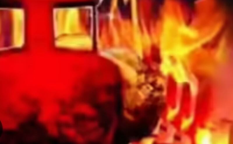 मुंबई गैस सिलेंडर विस्फोट, मलाड ब्लास्ट न्यूज, मालवणी हादसा, मुंबई आज की खबर, एलपीजी सिलेंडर धमाका, मुंबई ब्रेकिंग न्यूज, गैस रिसाव हादसा