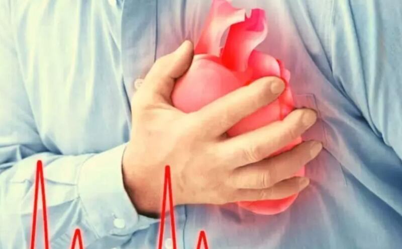 हैदराबाद में कर्तव्यनिष्ठा की मिसाल: दिल का दौरा पड़ने के बावजूद ड्राइवर ने बचाईं 18 जिंदगियां, अस्पताल ले जाते समय मौत