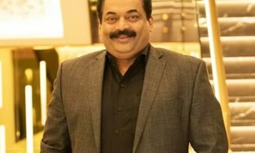 बेंगलुरु में आयकर छापेमारी के दौरान रियल एस्टेट दिग्गज सीजे रॉय ने की आत्महत्या, उद्योग जगत में शोक बेंगलुरु में आयकर छापेमारी के दौरान रियल एस्टेट दिग्गज सीजे रॉय ने की आत्महत्या, उद्योग जगत में शोक