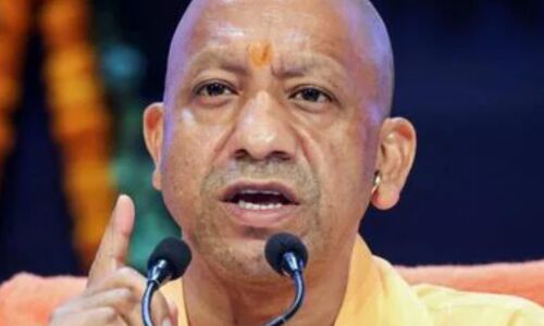 यूपी में 68 हजार से अधिक कर्मचारियों की सैलरी पर रोक, संपत्ति विवरण न देने पर सरकार की सख्त कार्रवाई यूपी में 68 हजार से अधिक कर्मचारियों की सैलरी पर रोक, संपत्ति विवरण न देने पर सरकार की सख्त कार्रवाई