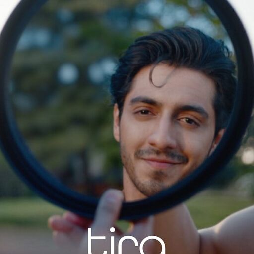 टीरा के नए अभियान ‘यू मोर दैन एनीथिंग’ के ब्रांड एंबेसडर बने आहान पांडे टीरा के नए अभियान ‘यू मोर दैन एनीथिंग’ के ब्रांड एंबेसडर बने आहान पांडे