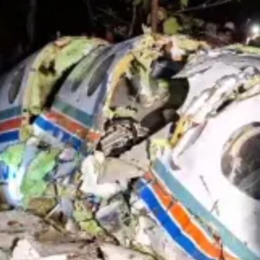 रांची से दिल्ली जा रही एयर एम्बुलेंस चतरा में क्रैश, 7 की मौत; मौसम के चलते रूट बदला था रांची से दिल्ली जा रही एयर एम्बुलेंस चतरा में क्रैश, 7 की मौत; मौसम के चलते रूट बदला था