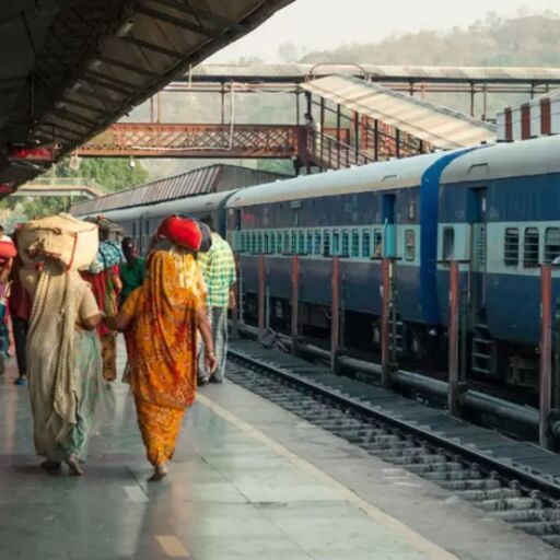 रेलवे यात्रियों के लिए बड़ा बदलाव: 1 मार्च से बंद होगा UTS ऐप, RailOne से होगी टिकट बुकिंग रेलवे यात्रियों के लिए बड़ा बदलाव: 1 मार्च से बंद होगा UTS ऐप, RailOne से होगी टिकट बुकिंग