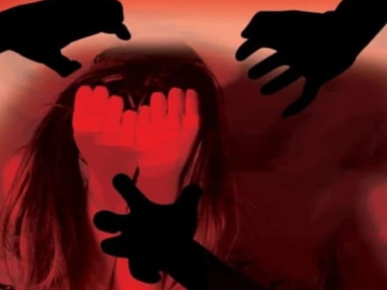 ऊधम सिंह नगर में महिला से सामूहिक दुष्कर्म का खुलासा, देवर समेत तीन गिरफ्तार, मुख्य आरोपी अस्पताल में भर्ती ऊधम सिंह नगर में महिला से सामूहिक दुष्कर्म का खुलासा, देवर समेत तीन गिरफ्तार, मुख्य आरोपी अस्पताल में भर्ती