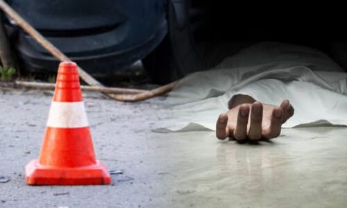 वाराणसी में दर्दनाक सड़क हादसा: तेज रफ्तार स्कॉर्पियो की टक्कर से संविदा लाइनमैन की मौत वाराणसी में दर्दनाक सड़क हादसा: तेज रफ्तार स्कॉर्पियो की टक्कर से संविदा लाइनमैन की मौत