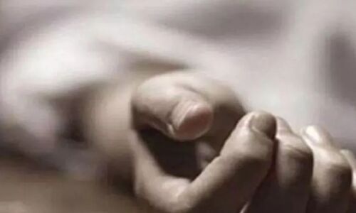 वाराणसी में रिश्तों का कत्ल: जमीन के विवाद में दामाद ने ससुर को उतारा मौत के घाट, चीखते रहे मासूम बच्चे, आरोपी गिरफ्तार