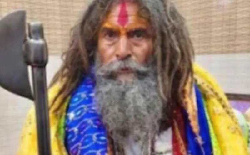 मथुरा में फरसा बाबा की मौत पर मचा भारी बवाल: क्या वाकई यह महज एक हादसा था या कुछ और? पुलिस का बड़ा खुलासा