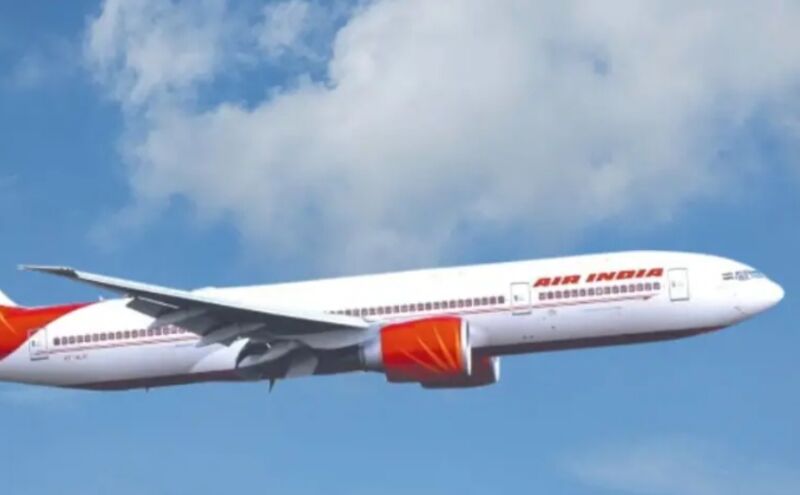 बेंगलुरु से लंदन जा रहे विमान के साथ बीच हवा में क्या हुआ? 6 घंटे बाद अचानक बदला गया रास्ता