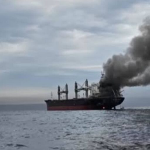 क्या होर्मुज का यह नया संकट दुनिया को अंधेरे में धकेल देगा? भारत की इस चेतावनी ने मचाई खलबली