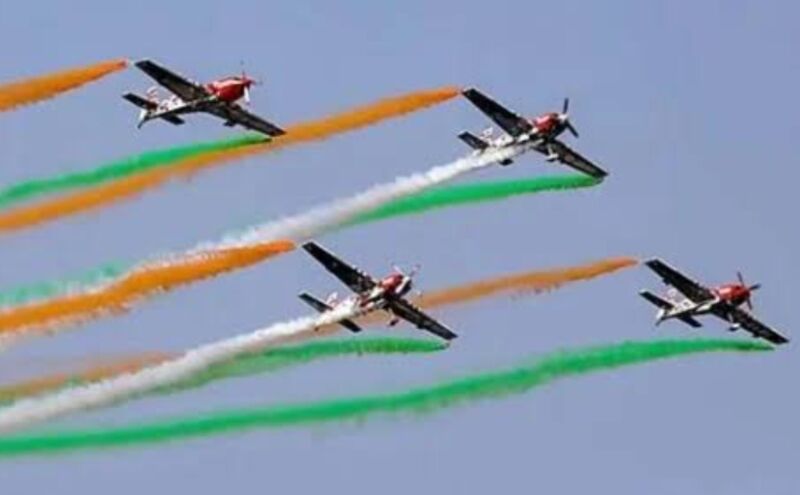 क्या वाराणसी के आसमान में गूंजने वाली है लड़ाकू विमानों की दहाड़? संगम के बाद अब काशी में बड़ी तैयारी