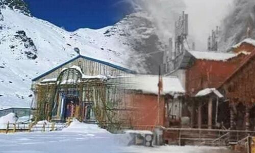 उत्तराखंड में कुदरत का दोहरा प्रहार: क्या चारधाम में बढ़ती सफेद चादर और गिरता पारा किसी बड़े संकट की दस्तक है? उत्तराखंड में कुदरत का दोहरा प्रहार: क्या चारधाम में बढ़ती सफेद चादर और गिरता पारा किसी बड़े संकट की दस्तक है?