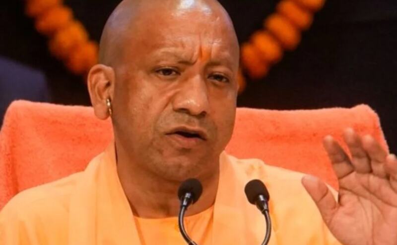 उत्तर प्रदेश के अन्नदाताओं पर कुदरत की दोहरी मार: क्या 24 घंटे की यह समय सीमा बदल पाएगी किसानों की तकदीर?