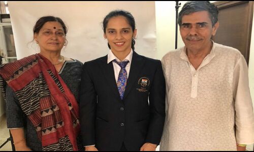 कॉमनवेल्‍थ गेम्‍स में खेलगांव में पिता को नहीं मिली एंट्री, साइना नेहवाल खफा
