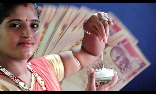 चुटकी भर नमक है चमत्कारी बना देगा आपको करोड़पति, जानें कैसे