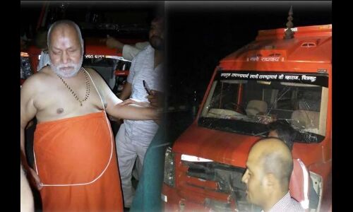 आवारा सांड से टकराई स्वामी रामभद्राचार्य की कार, CM को फोन पर दी सूचना