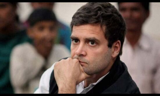 राहुल गांधी: अब वंदे मातरम पर घेरे गए   
