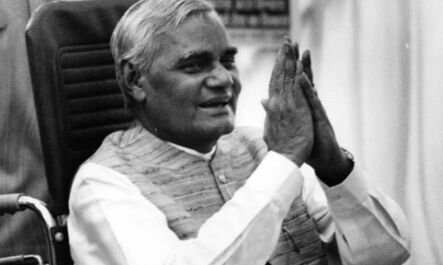...जब दूसरे का कुर्ता पहनकर चुनाव प्रचार को चले गए अटल बिहारी वाजपेयी