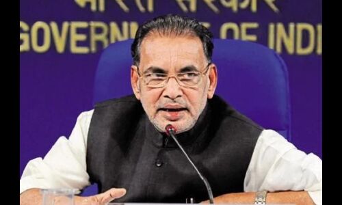 किसानों को सरकार जल्द देने जा रही है बड़ा तोहफा, फसल की मिलेगी अच्छी कीमत