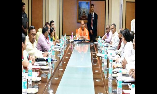 कैबिनेट बैठक आज: निजी स्कूलों की मनमानी फीस वसूली पर कसेगा शिकंजा