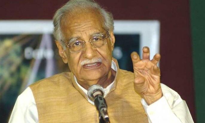 वरिष्ठ पत्रकार कुलदीप नैयर का 95 साल की उम्र में निधन