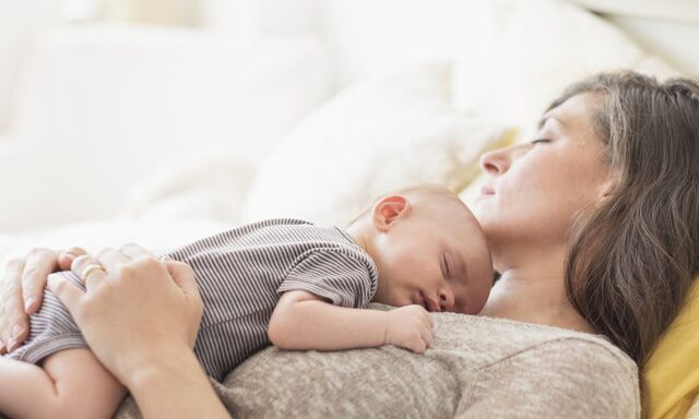 प्रेग्नेंसी के बाद ऐसे रखें स्किन का ख्याल, खूबसूरती रहेगी बरक़रार
